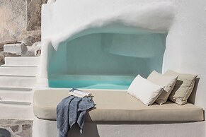 Cycladica Santorini