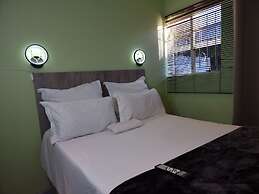 Ojong's Self-Catering Kraaifontein