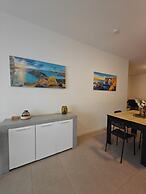 Modern 2BR APT in Central Birkirkara