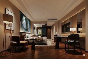 Phoenix Crowne Vinh Hotel