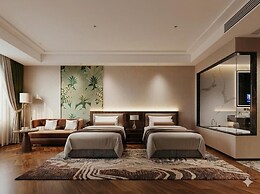 Phoenix Crowne Vinh Hotel