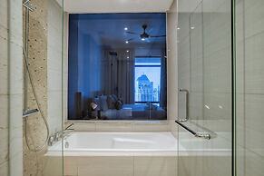 KLCC Luxury Suites Petronas View & Pool