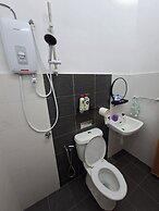 Kuantan putra home
