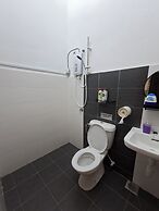 Kuantan putra home