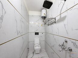 Hotel Banke Bihari Dham - 500 mtr from Prem Mandir
