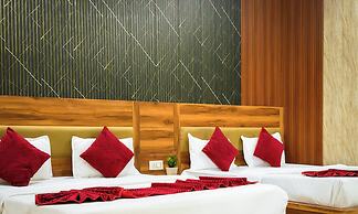 Hotel Banke Bihari Dham - 500 mtr from Prem Mandir