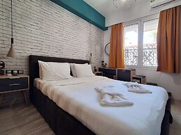 Stylish studio in Thissio near Acropolis