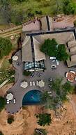Honeyguide Conservation Lodge