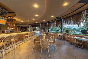 Defne Beach Karya