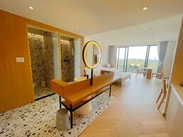 Wyndhoian Beachfront Villas