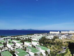 Wyndhoian Beachfront Villas