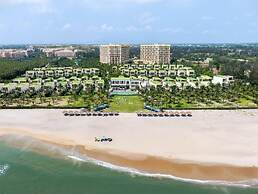 Wyndhoian Beachfront Villas