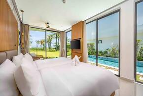 Wyndhoian Beachfront Villas