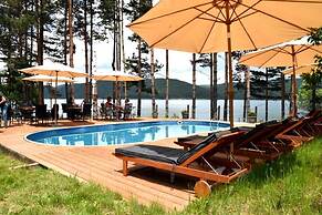 Club Paradise Bay Iskar Lake