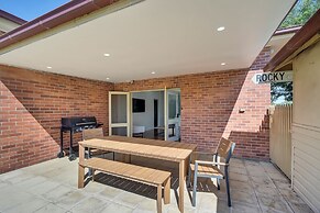 Dubbo 4BR Retreat with Kitchen & Patio