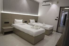 Hotel The 9s