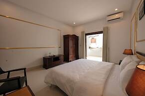 Rose Wood Cat Ba Villa