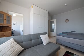 Stylish Studio Apt in Kemi