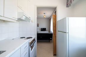 Stylish Studio Apt in Kemi
