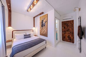 B House Alaçatı