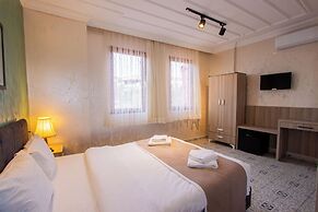 cundera hotel
