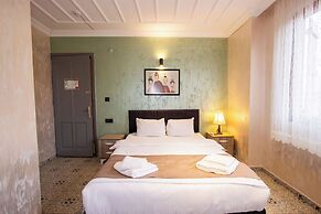 cundera hotel