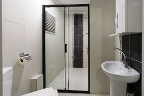 Galley Port Rooms