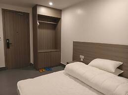 July Hotel Quang Binh