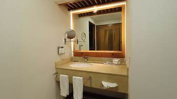 Tiser Hotel