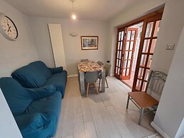 Fenia Estate