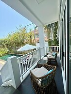 Aura Sun Premier Villa Da Nang
