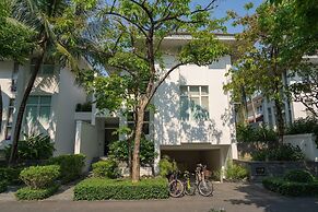 Aura Sun Premier Villa Da Nang