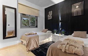 Al Fattah Luxury