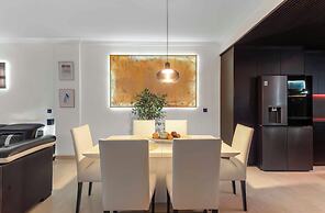 Al Fattah Luxury