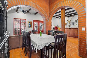 Los Gonzalez Hotel by Monyxbnb
