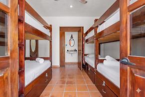 Los Gonzalez Hotel by Monyxbnb