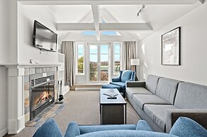 Le Johannsen by RVMT