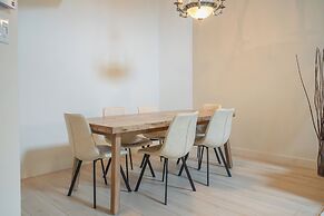 Le Johannsen by RVMT