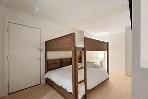 Le Johannsen by RVMT