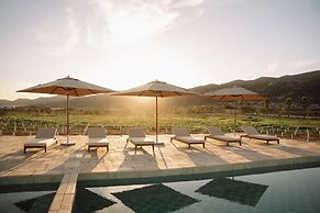 Nangi Hotel Boutique