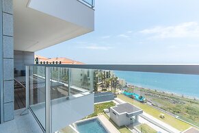 La Belle Vie by Atlantic Holiday