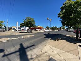 Central Motel