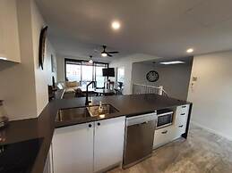 Swell Resort Burleigh Heads