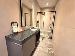 I-FLY HOTEL