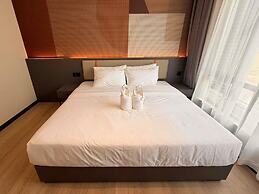 I-FLY HOTEL