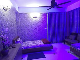 Amar Bari Guest House