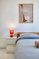 Spacious 4 Bedroom 4 Bathrooms Apartment