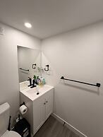 Room-haven in the Prairies 1BR S