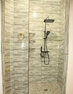 neo & Ruks Guest House