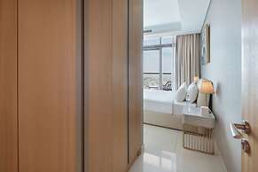 Chic 2BR in Paramount Midtown